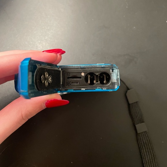 Polaroid iS048 digital camera - Picture 5 of 6